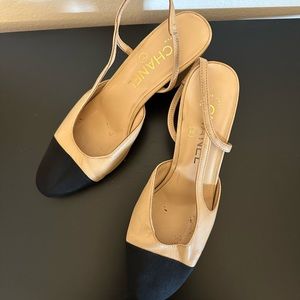 Chanel Interlocking CC Logo Lambskin Slingback Pumps